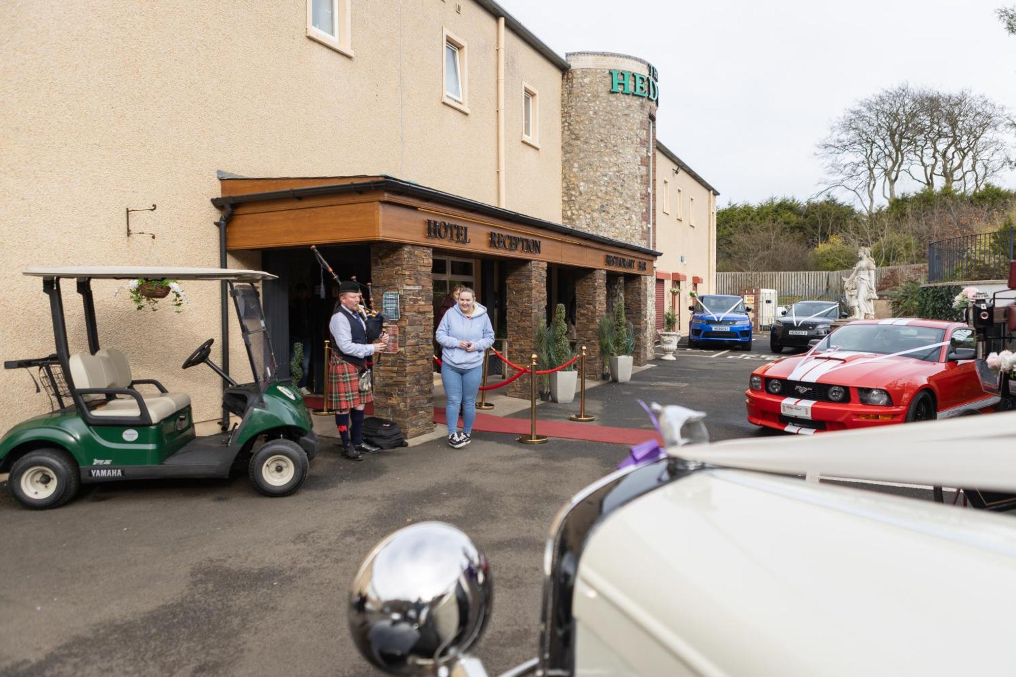The Hedges Hotel Stranocum Extérieur photo