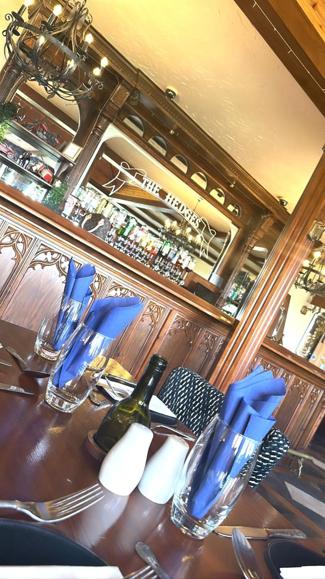 The Hedges Hotel Stranocum Extérieur photo