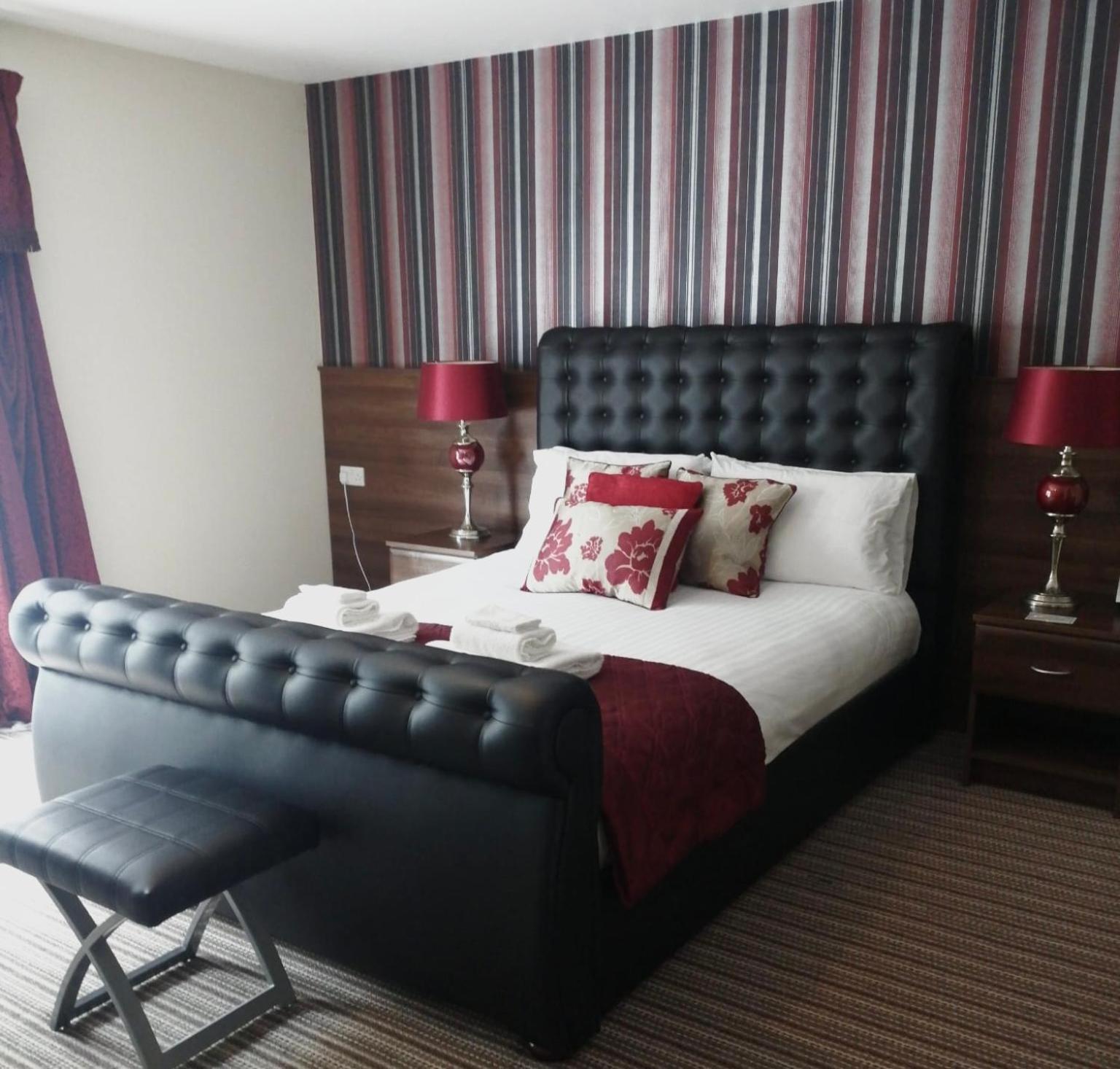 The Hedges Hotel Stranocum Extérieur photo