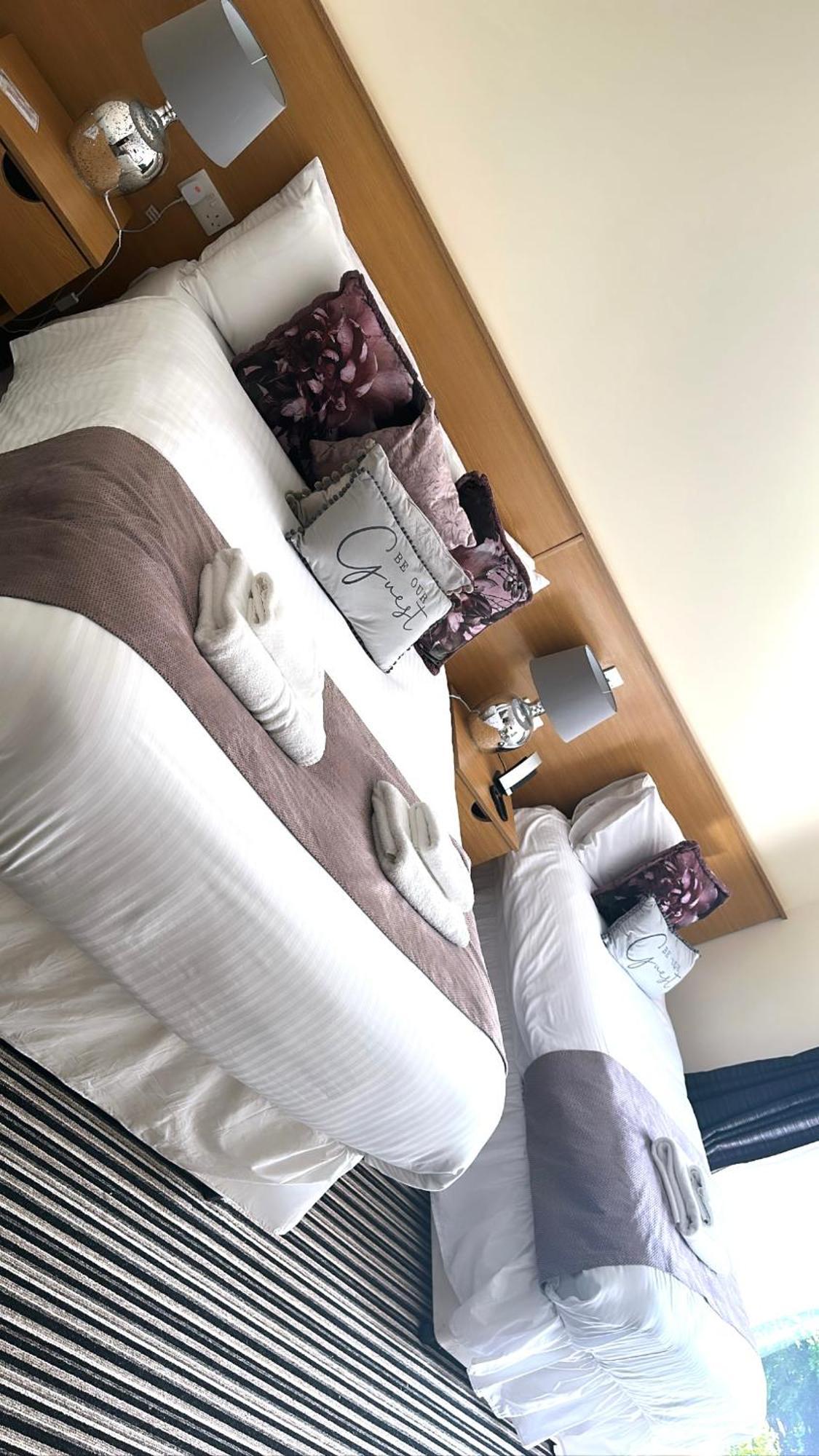 The Hedges Hotel Stranocum Extérieur photo
