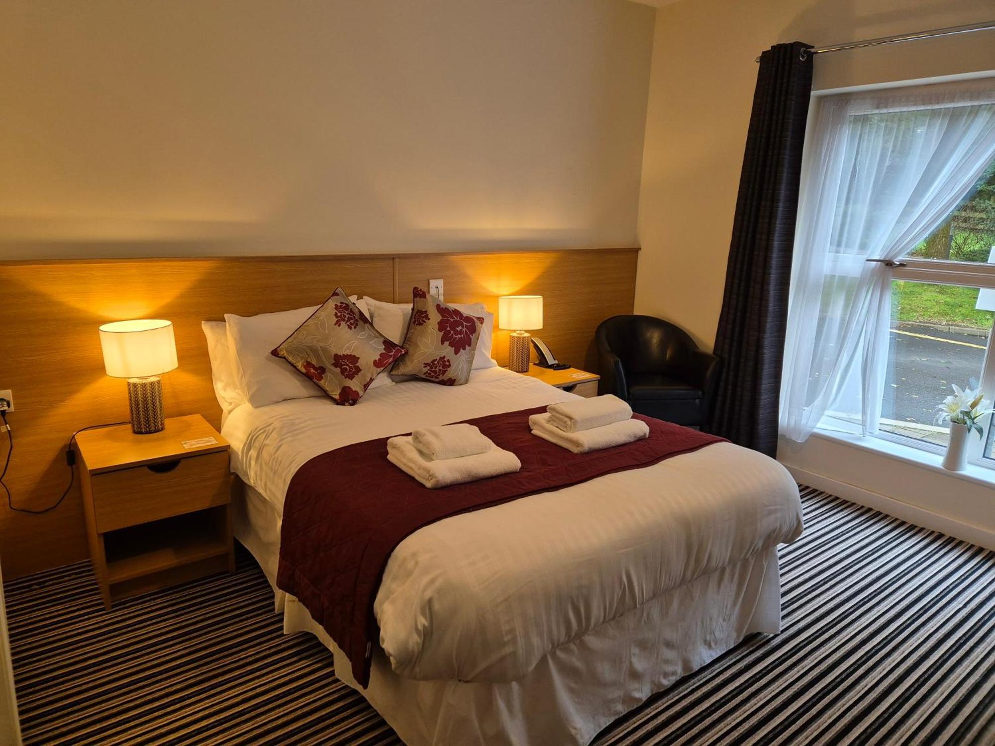 The Hedges Hotel Stranocum Extérieur photo